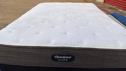 🔥🔥BEAUTYREST Queen Size Mattress 🔥🔥
