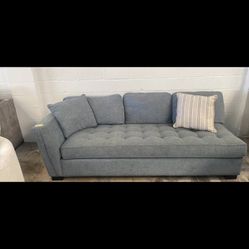 Sofa With Accent Pillows