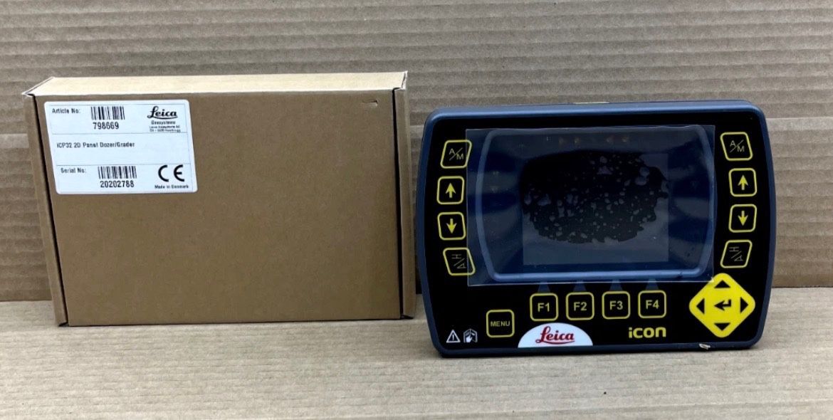 Genuine Leica Field Controller IconGrade ICP32 2D Panel Dozer / Grader 798669