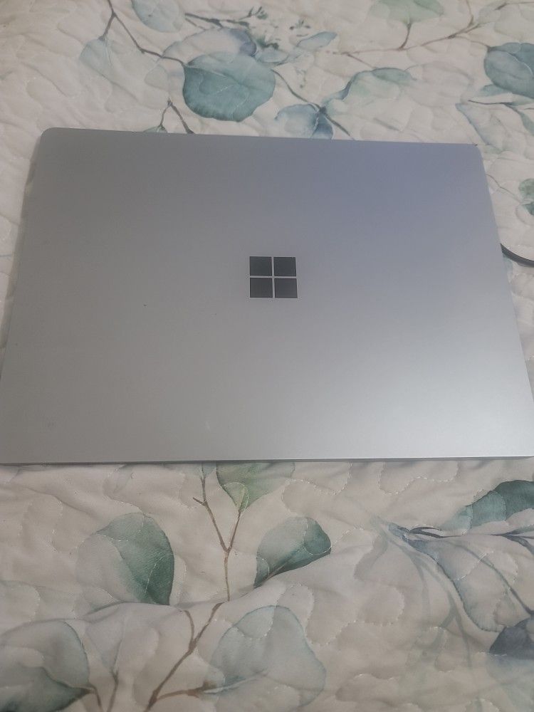 Microsoft Laptop