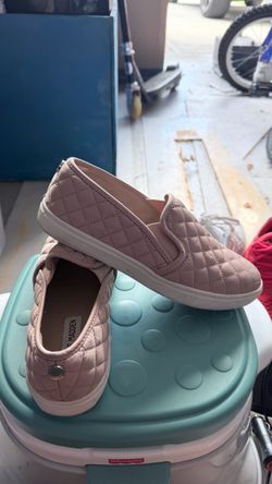 Women shoes