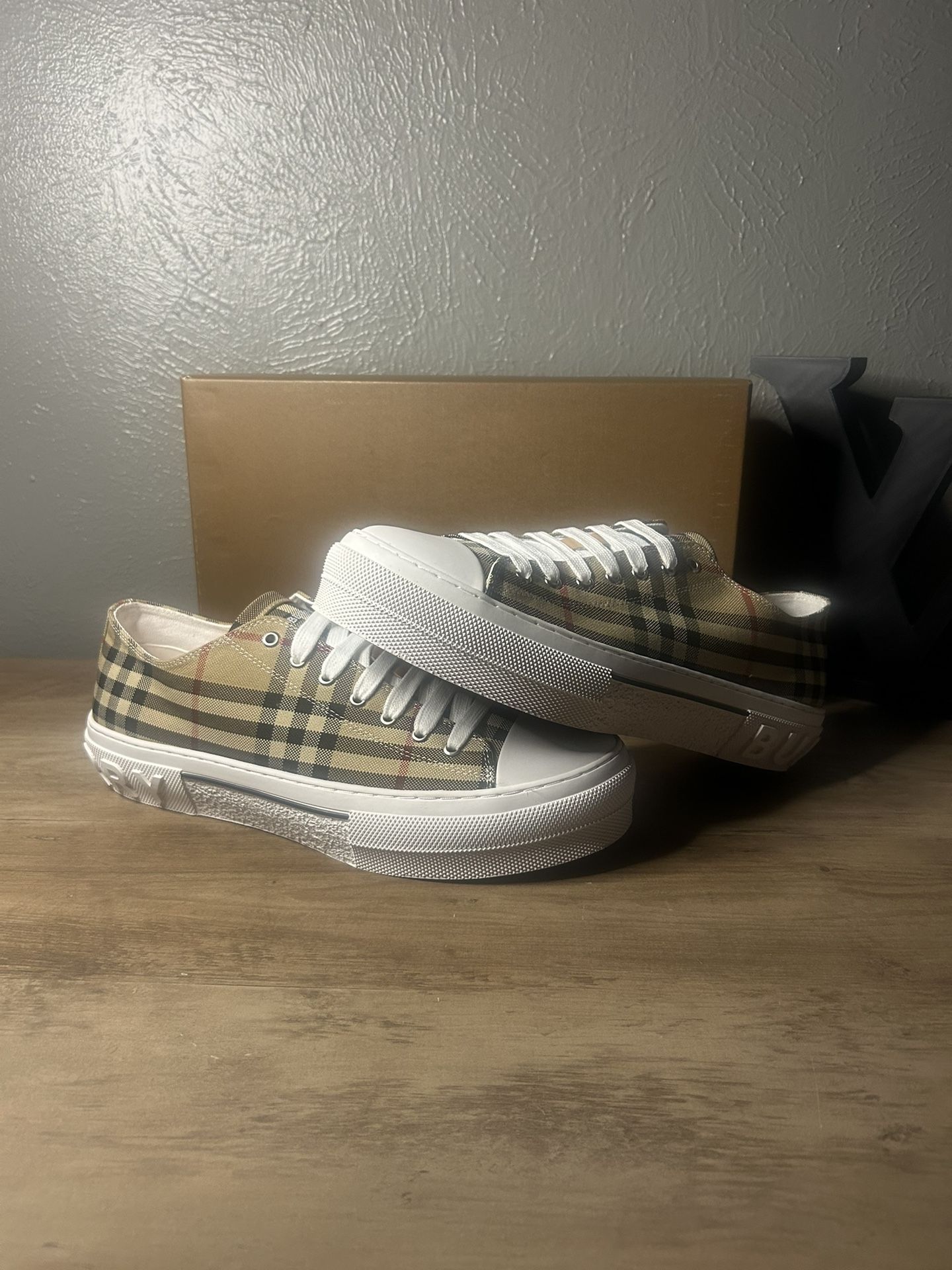 Burberry Shoes