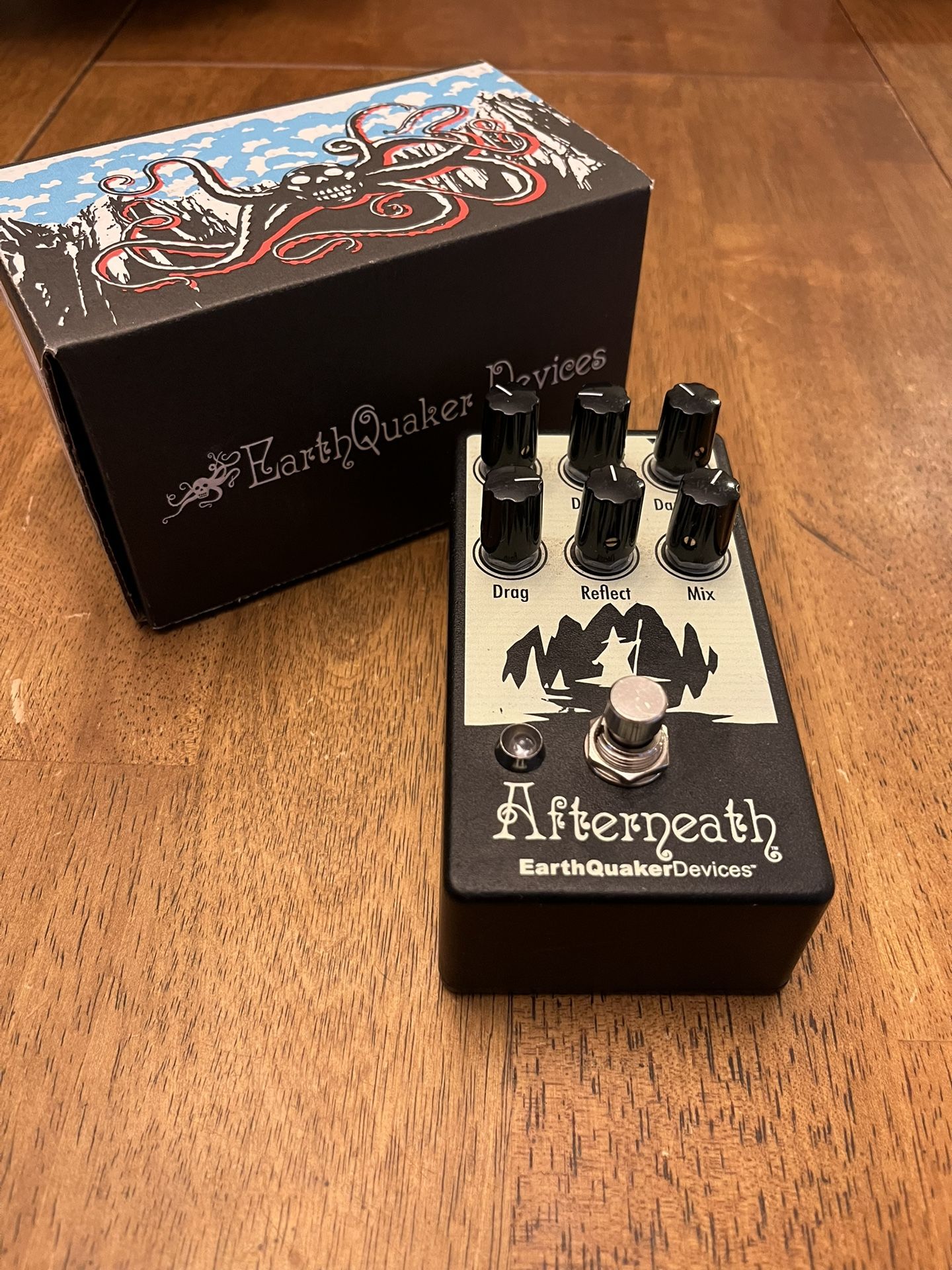 Earthquaker Devices Afterneath