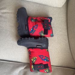 Tundra Toddler 9 Construction Truck Excavator Fleece Lined Rubber Toe Snow Boots