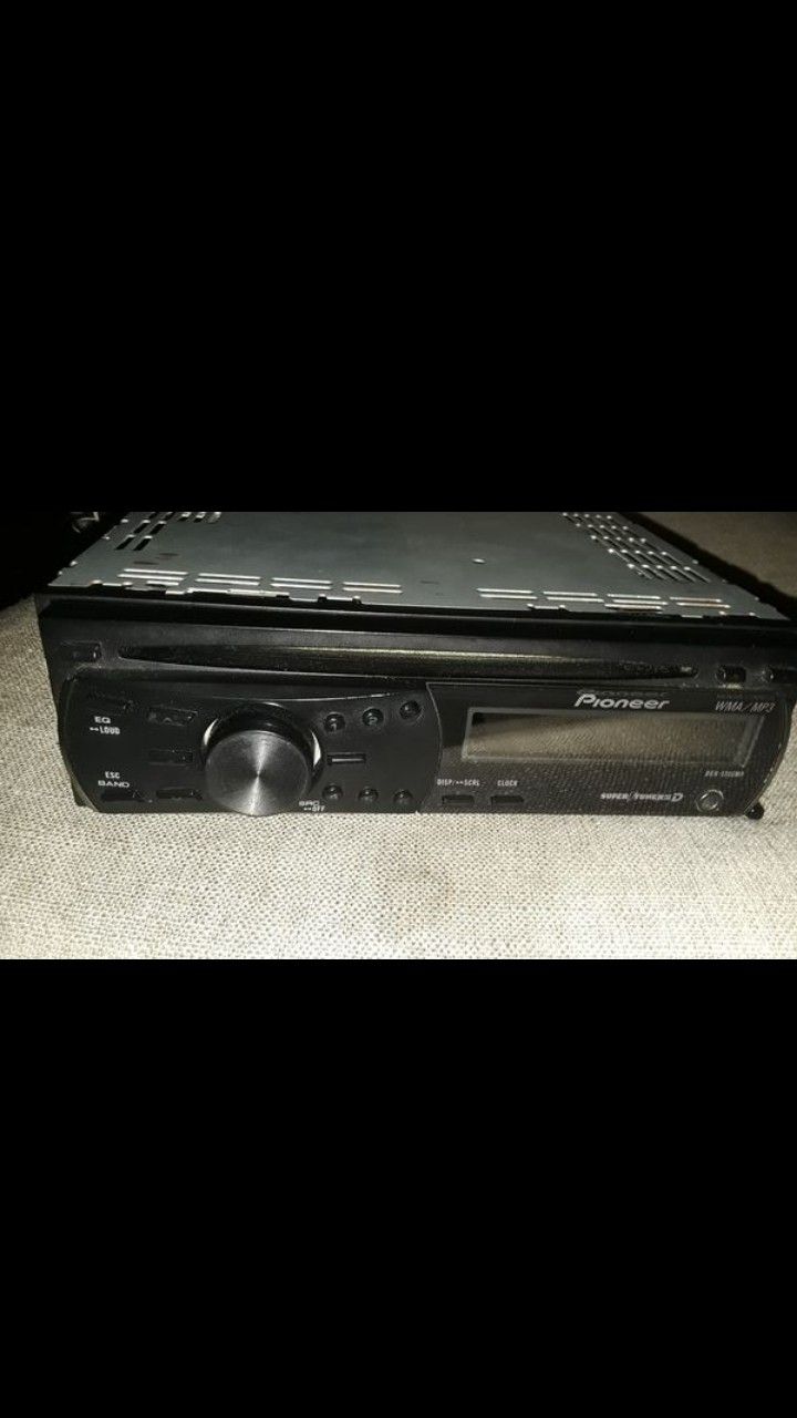 Pioneer car stereo mp3 aux new my best price $60 no less please
