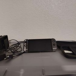 Switch OLED With Dock ,Case And Controller