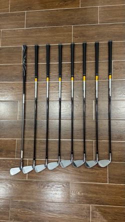 Taylormade r11 iron golf club set graphite mens regular flex 4-SW