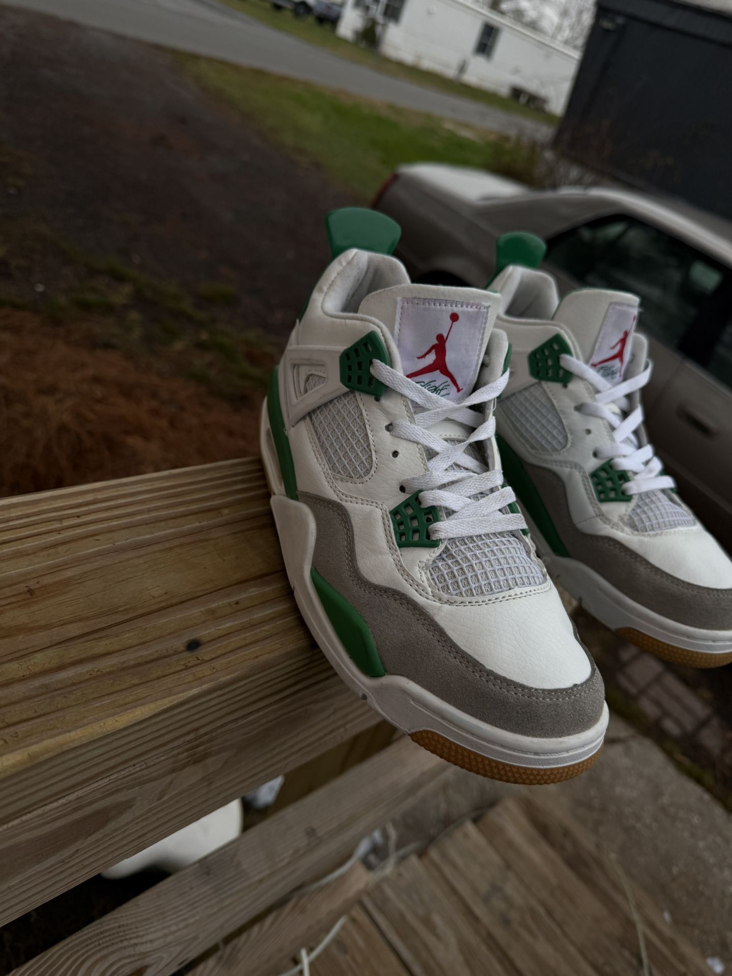Jordan 4 ‘Pine Green’
