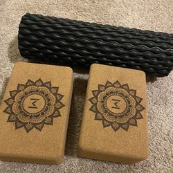 Foam Roller And Cork Yoga Block Set