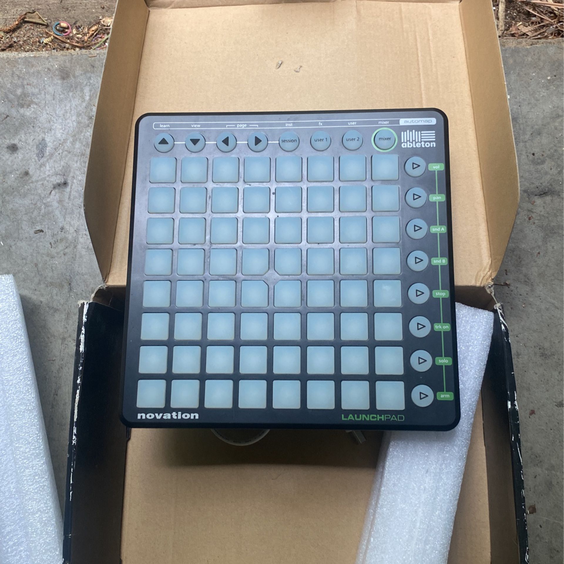 Launchpad Abelton Live Controller 