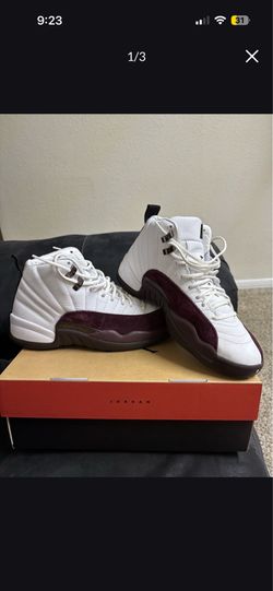Jordan 12 a ma maniere size 9