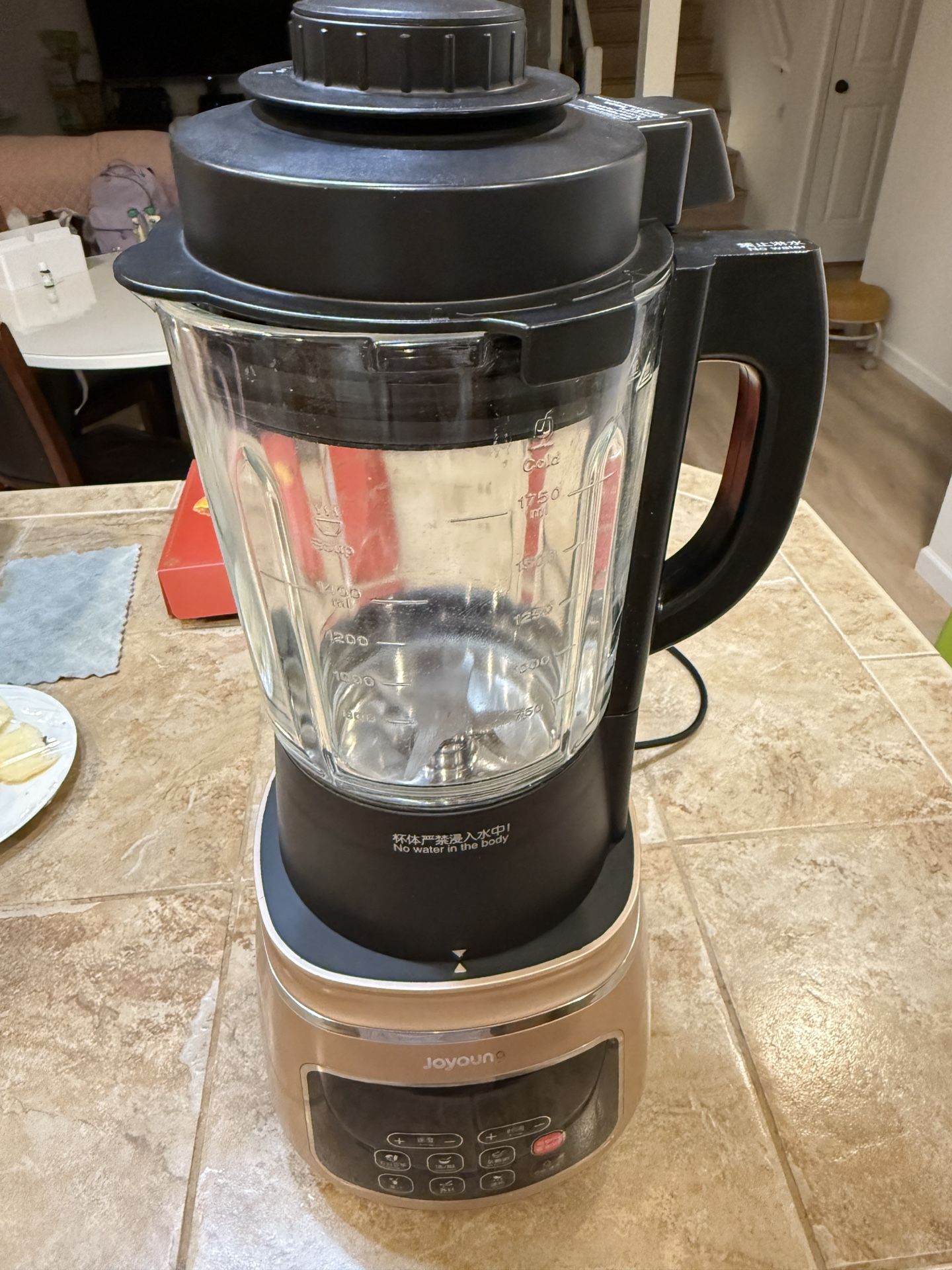 Joyung blender/mixer
