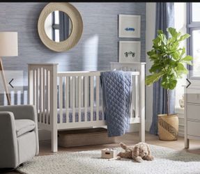 WHITE POTTERY Barn Kendall CRIB