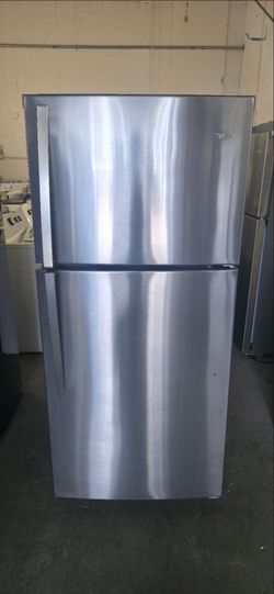 Whirlpool stainless steel top freezer fridge