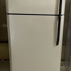 Frigidaire Fridge Refrigerator 