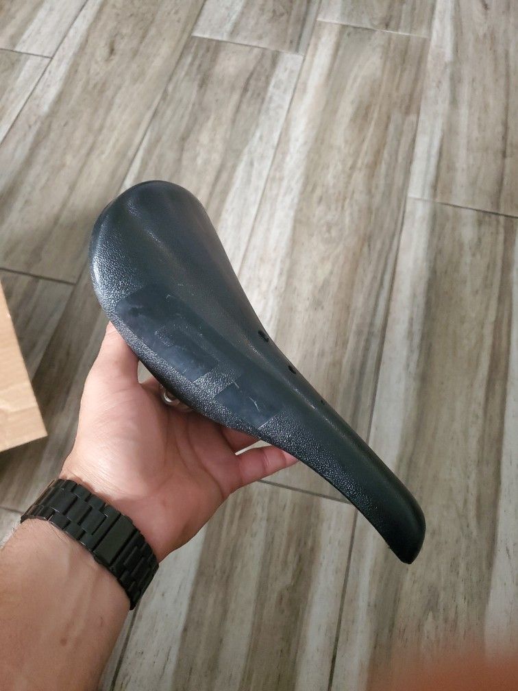Gt Bmx . Gt Seat