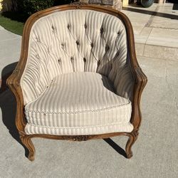 Classic Arm Chair