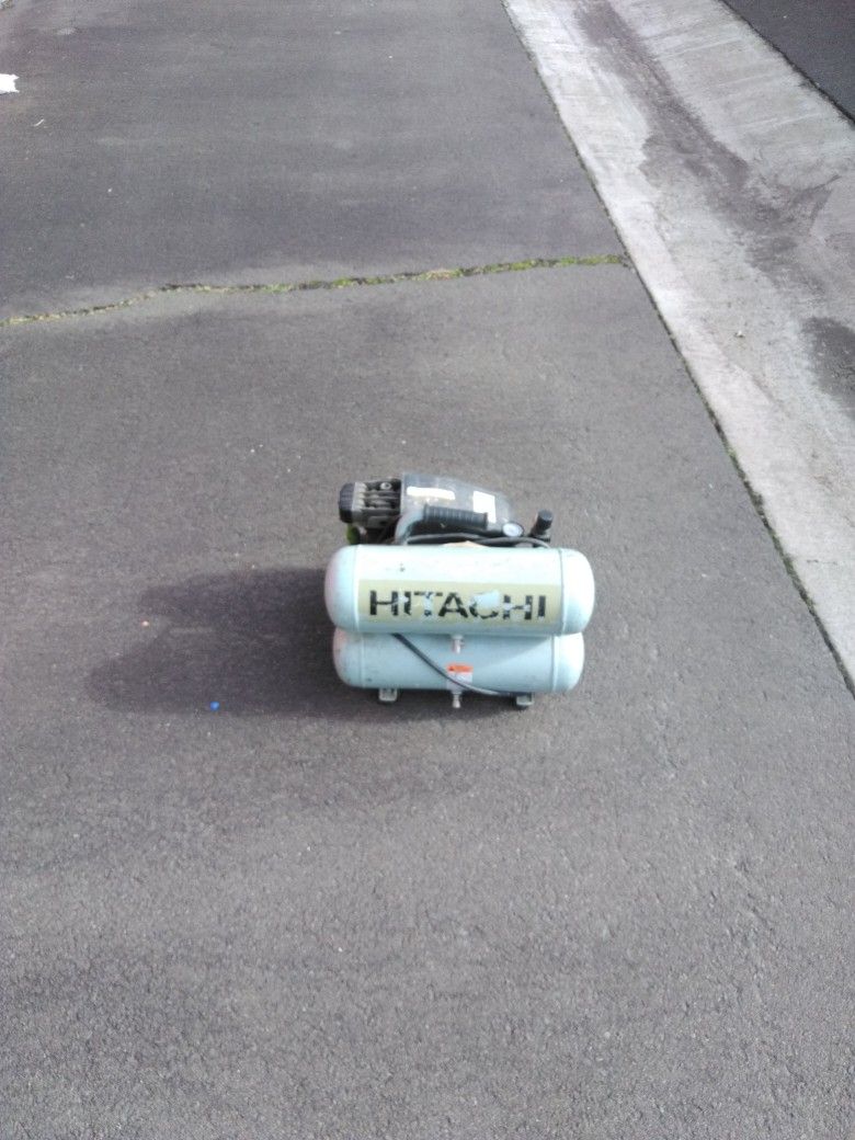 Hitachi Air Compressor