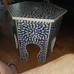 💙🩵Hexagon  Bone Inlay Blue And White Side Table 💙 