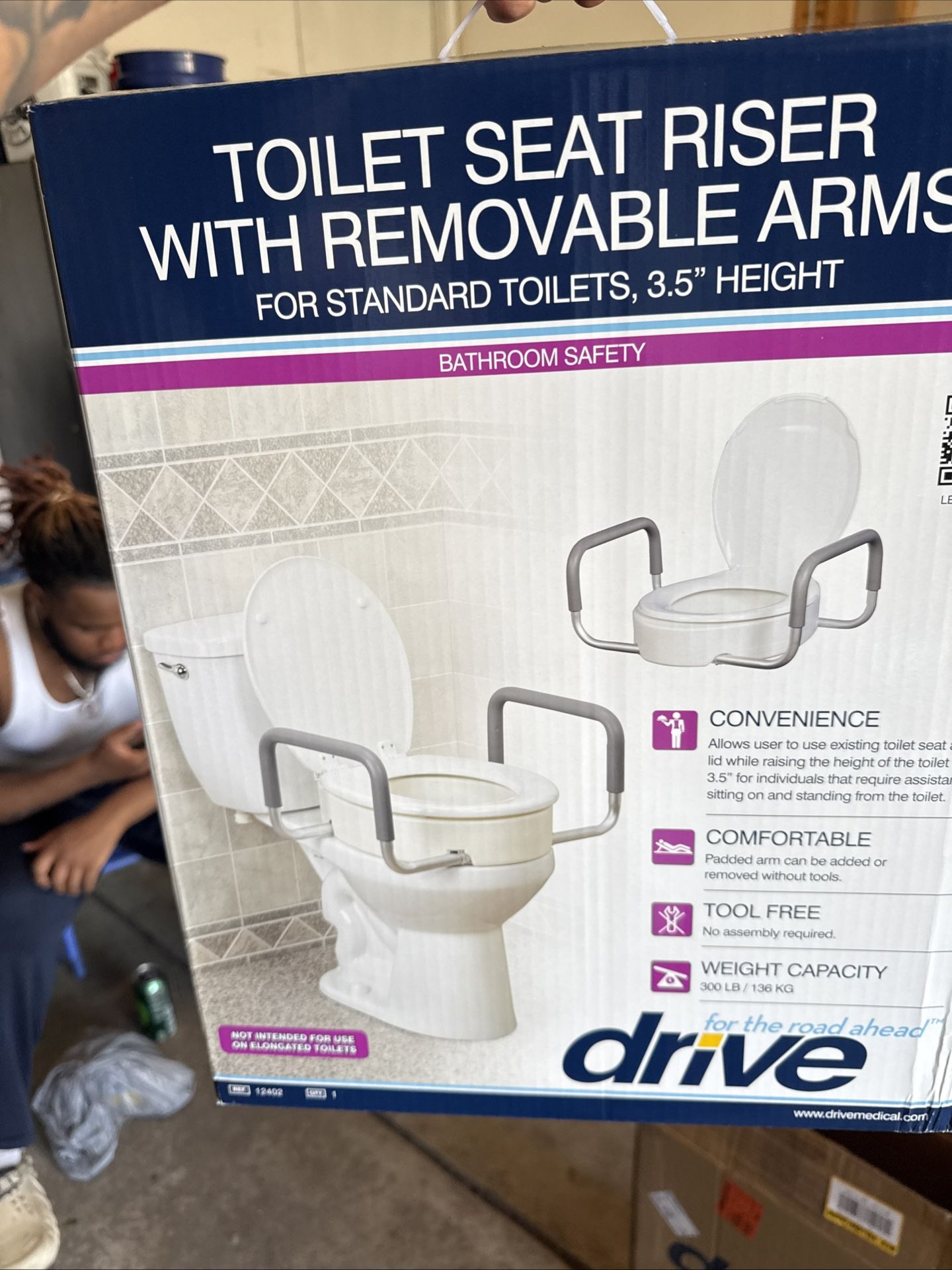 TOILET SEAT RISERS