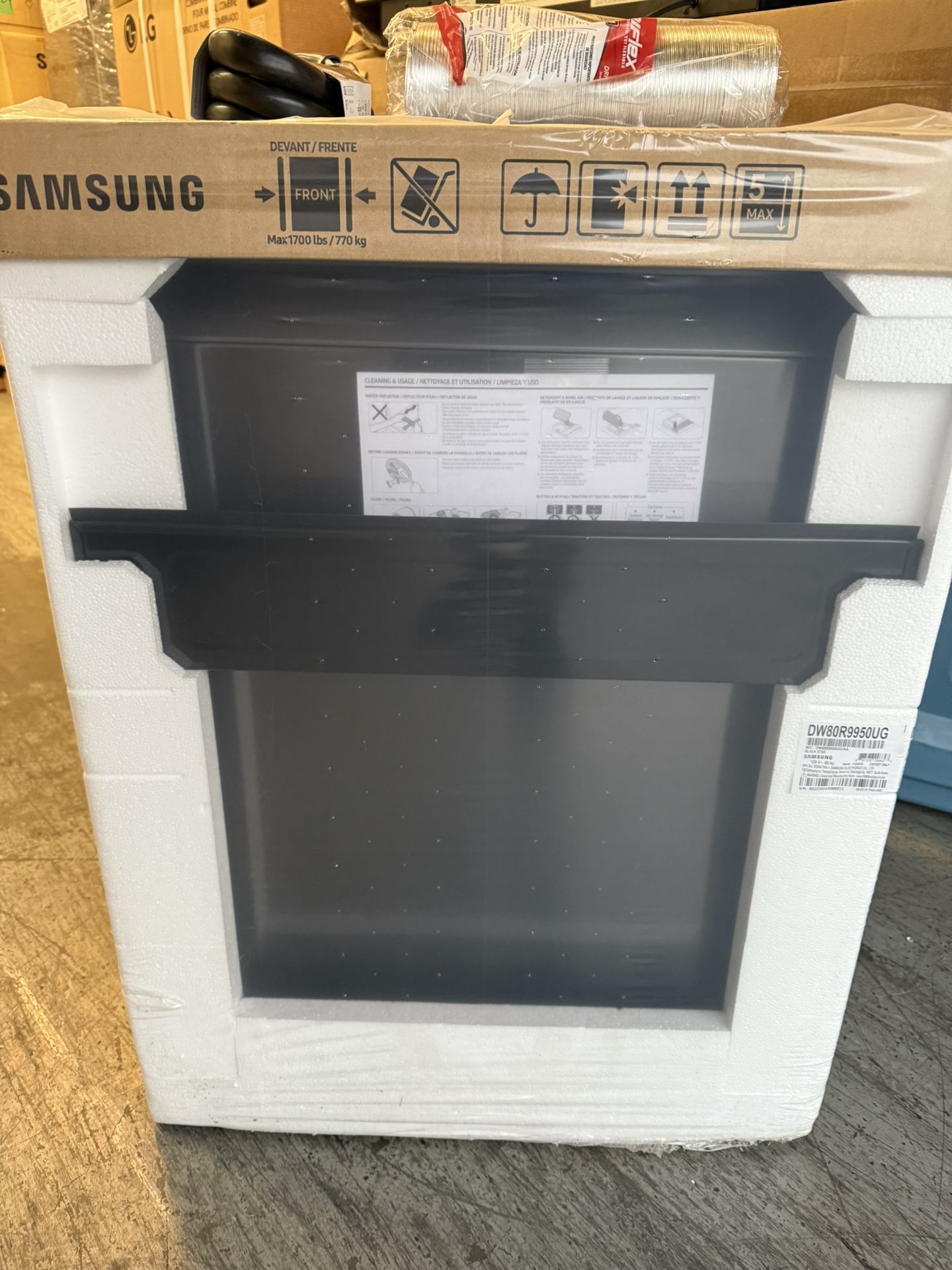 Samsung - 24" AutoRelease Dry Smart Built-In Stainless Steel Tub Dishwasher with 3rd Rack, Linear Wash, 39dBA - Black Stainless Steel Model:DW80R9950U