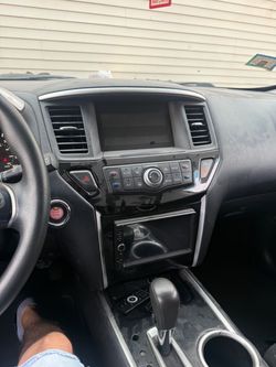 2015 Nissan Pathfinder