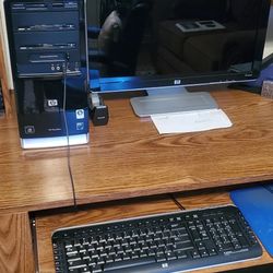 HP Desktop Computer With Monitor And Keyboard