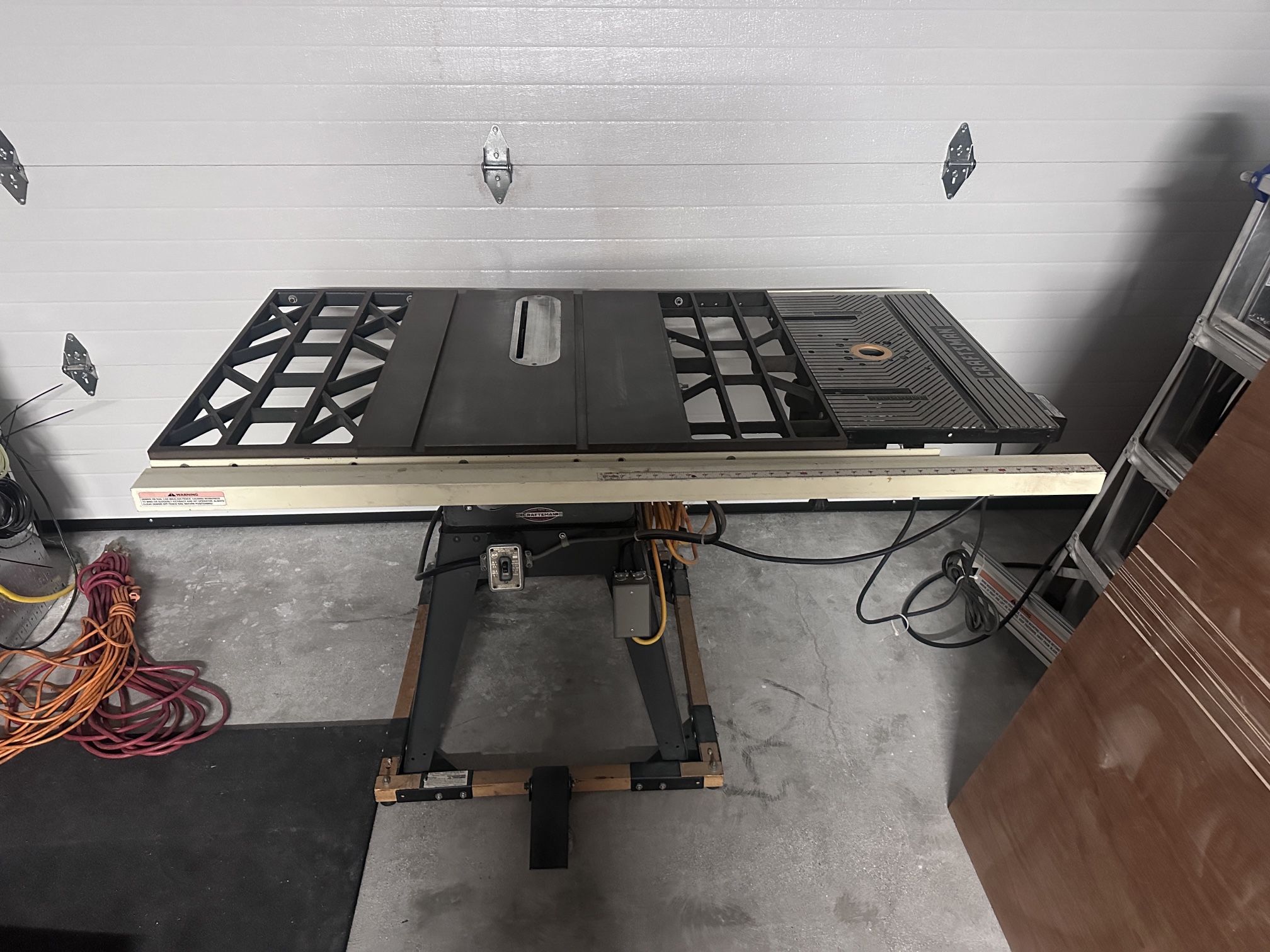 Craftsman Table Saw And Router Table + Extras for Sale in Tustin, CA ...