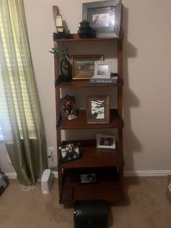 Ladder Shelf (slants Outward From Wall)