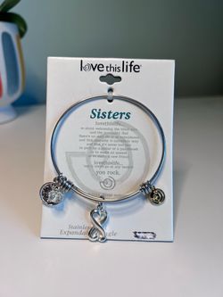Love This Life Sisters Bracelet