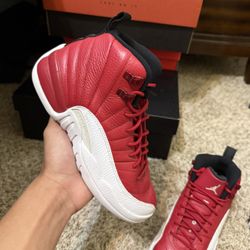 Jordan 12 Gym Red
