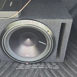 15-inch Rockford Subwoofer, 1300w Amp