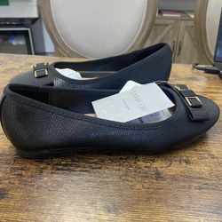 Women’s Flats 