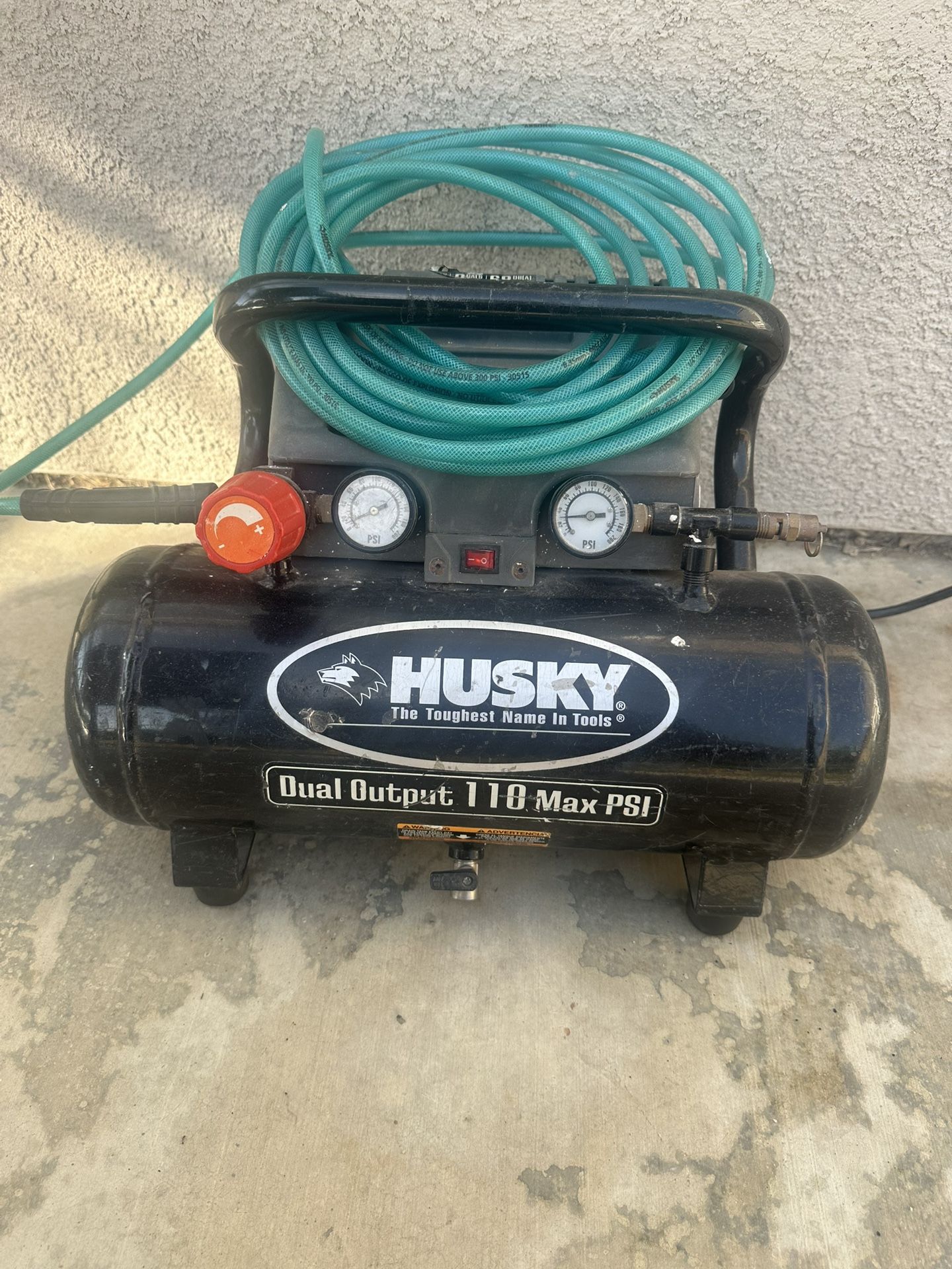 Husky Compressor