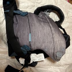 Baby carrier
