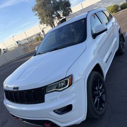 2018 Jeep Grand Cherokee Latitude 