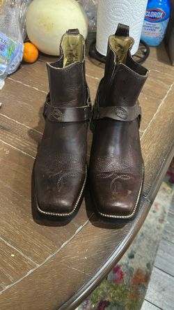 Custom Cowboy Boots Size 13. Excellent Condition 