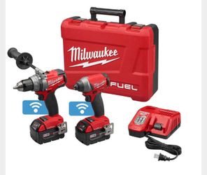 New Milwaukee tool kit with find my tool app. New never open.
