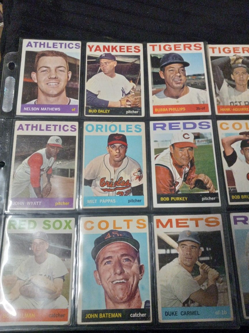 19, 1964 Topps Baseball Cards 
