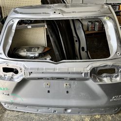 2019-2024 Toyota RAV4 Hybrid TailGate