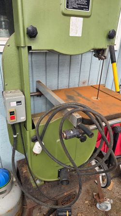 18 inch Grizzly Bandsaw