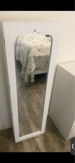 MIRROR FOR JEWERLLY
