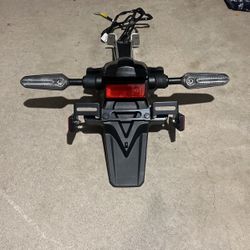 Yamaha R7 Rear Fairing With Turn Signals.