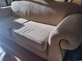 Couch free