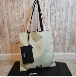 Luxury bag P.R.A.D.A