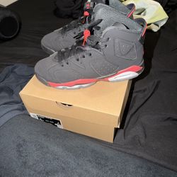 Retro 6 GS size 5Y