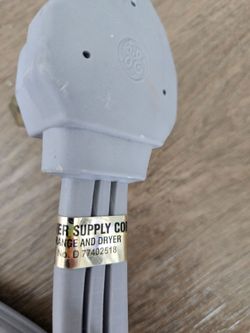 GE Range & Dryer Power Supply Cord like new.