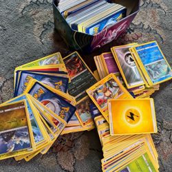Pokemon Cards In Tin Full / Pokemon Binder 