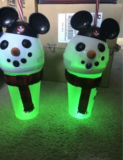 Disney Mickey Snowman tumbler