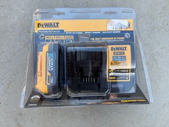 DEWALT DCBP034C 20V MAX XR POWERSTACK Lithium-Ion Battery Starter Kit with 1.7Ah Battery and Charger New in packaging